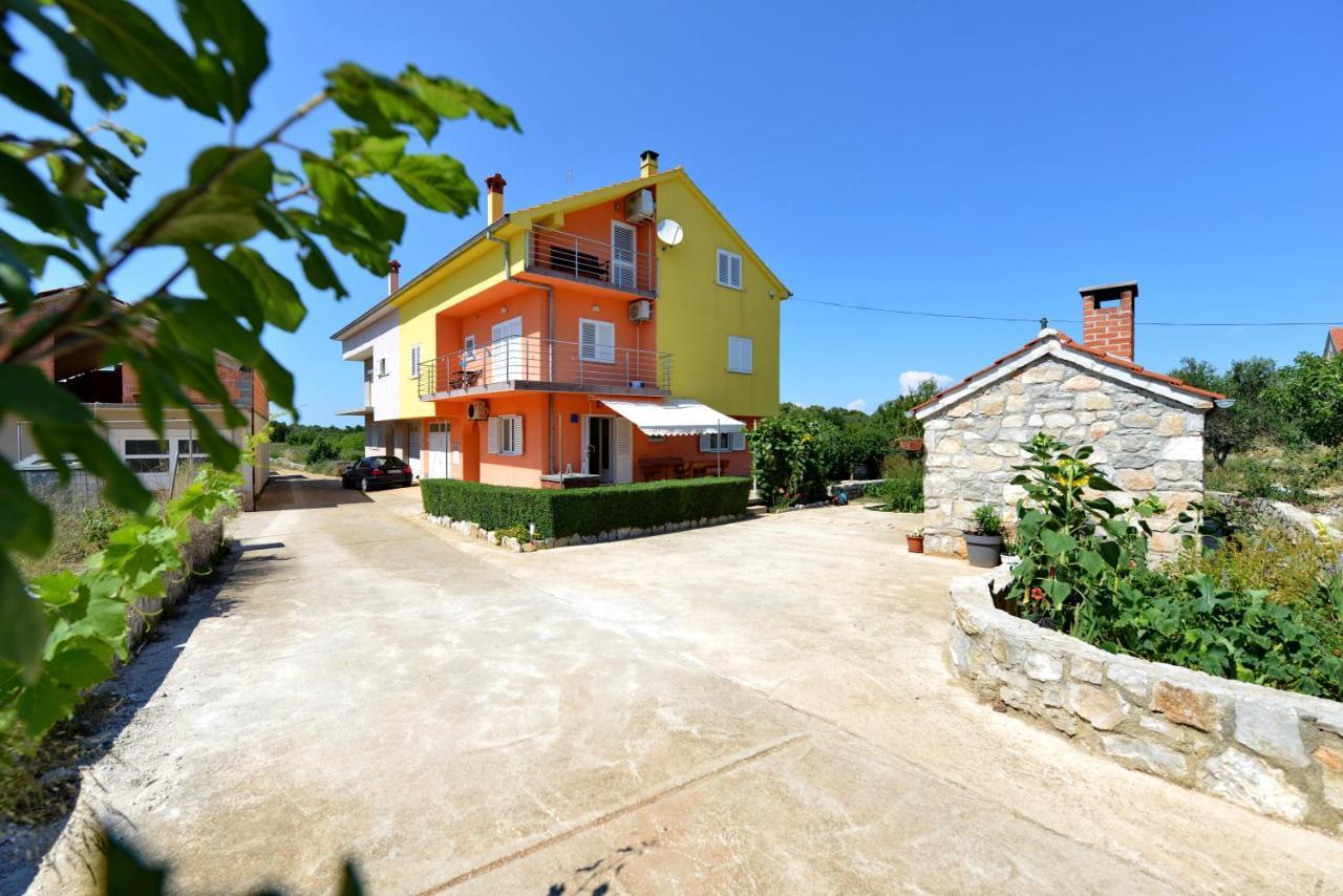 Blaza Apartment Božava