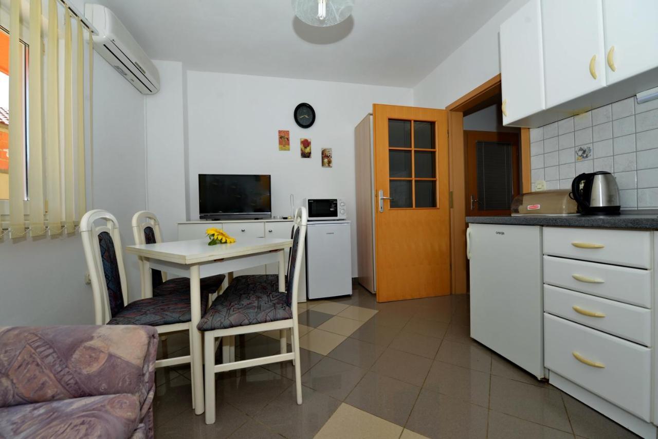 Blaza Apartment *